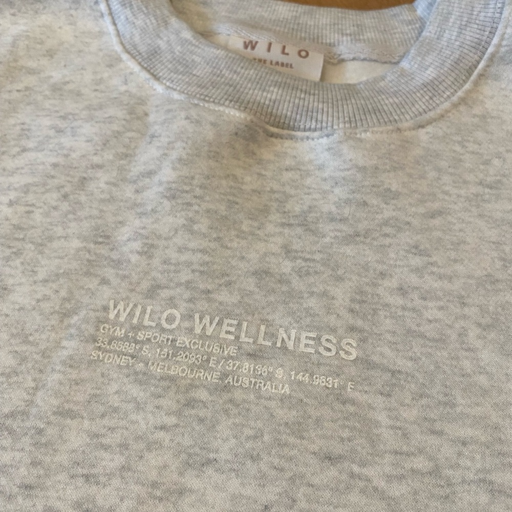 Wilo Wellness Gray Sweatshirt